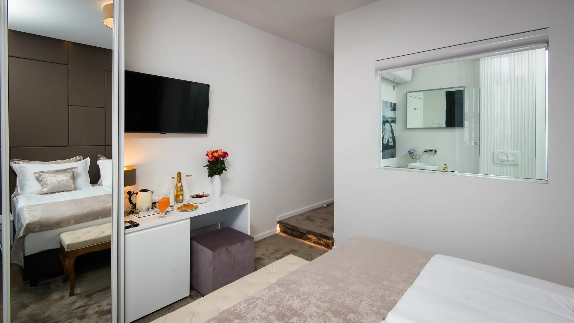 Dream Luxury Rooms Split 4*,