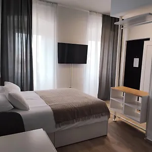 Apartment Agostini - Self Check-in - Free Gated Parking On Site Rijeka