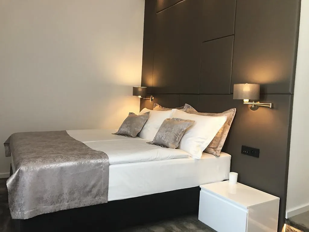 Dream Luxury Rooms Split 4*,  Kroatië