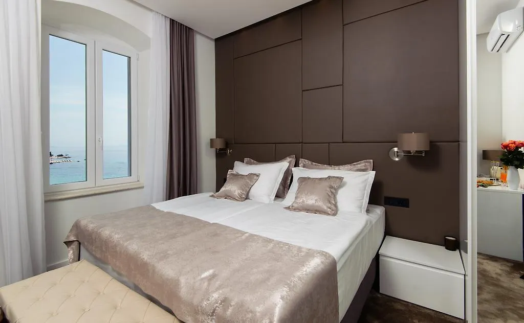 Dream Luxury Rooms Split Guest house
